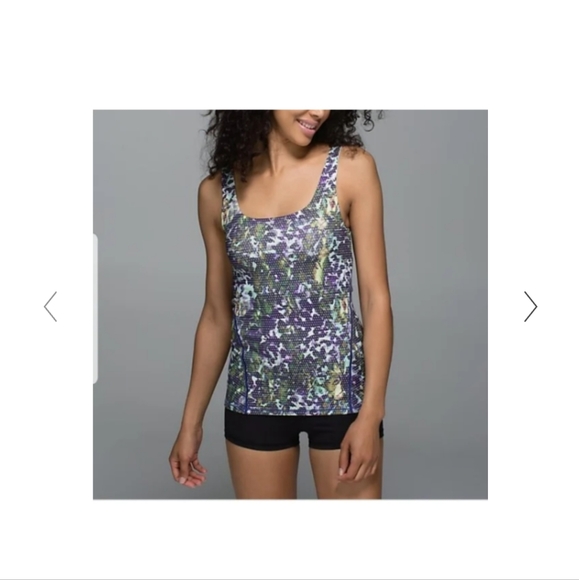 EUC: LULULEMON, AMALA TANK; FLORAL, MULTI-WHITE, SZ.4. SEP. LISTING-MATCH SHORTS - Picture 1 of 9